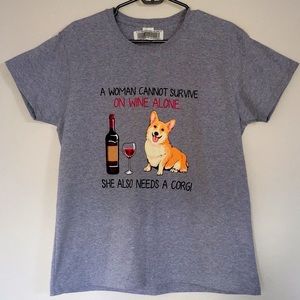 Wine and Corgi graphic T-shirt